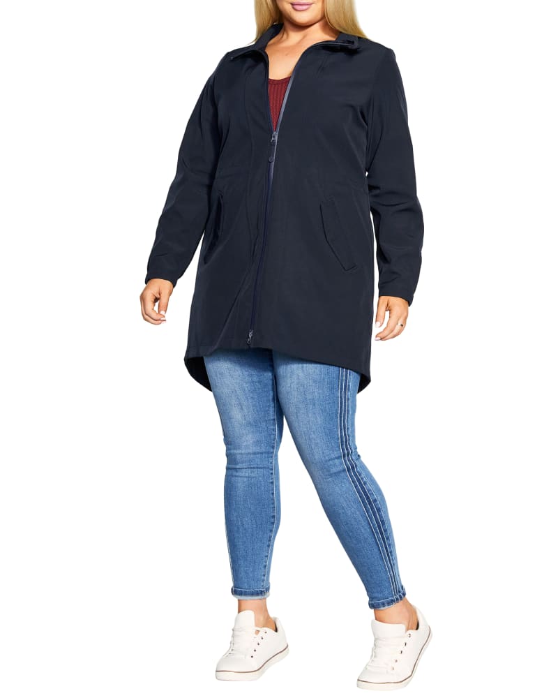 Front of a model wearing a size 22 JACKET SOFTSHELL LL in Navy by Evans. | dia_product_style_image_id:310403